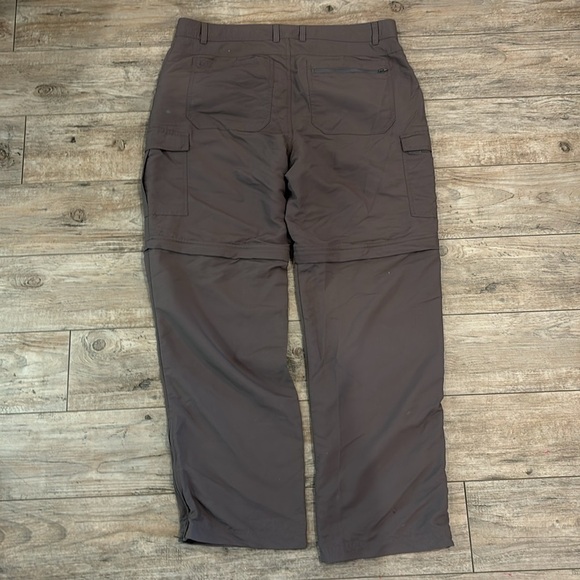 Cabelas Hiking Pants Grey Polyester Light Weight Cargos Classic Fit - Picture 8 of 8